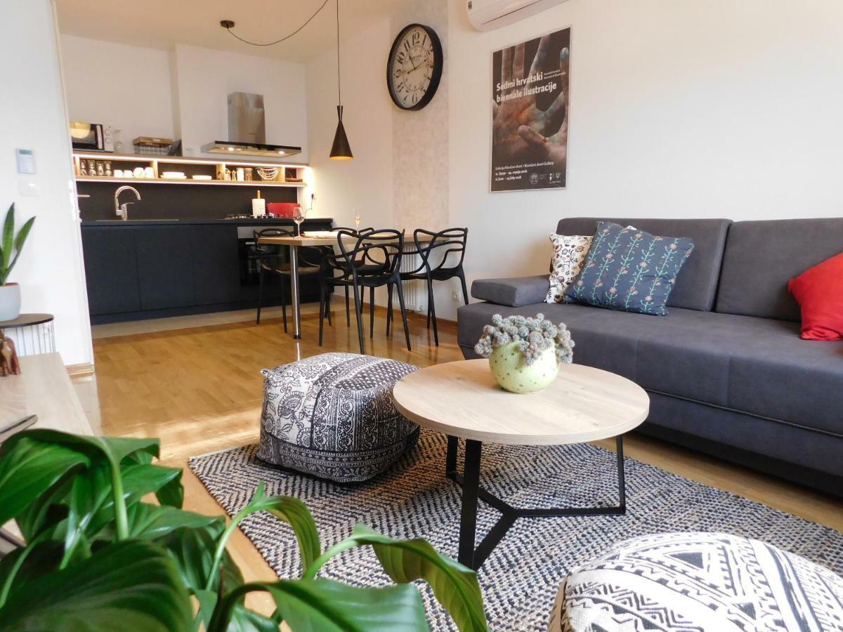 Apartman Nadja Arena Zagreb Bagian luar foto