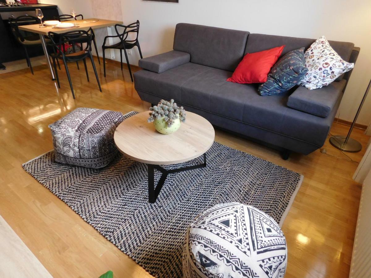 Apartman Nadja Arena Zagreb Bagian luar foto